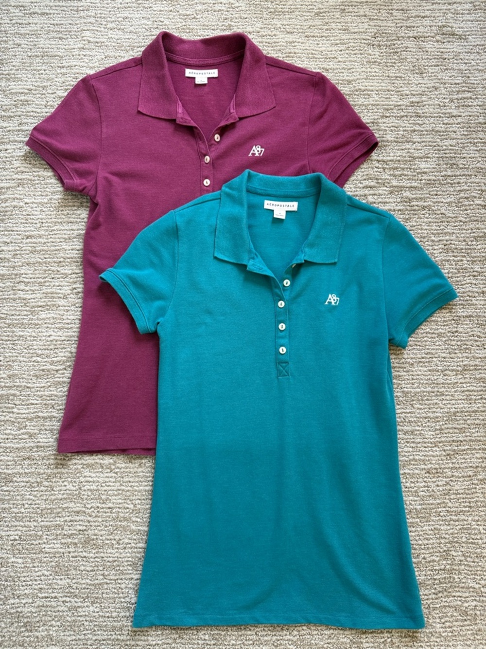 Aeropostale bundle of Magenta and Teal Polo Shirts Size M